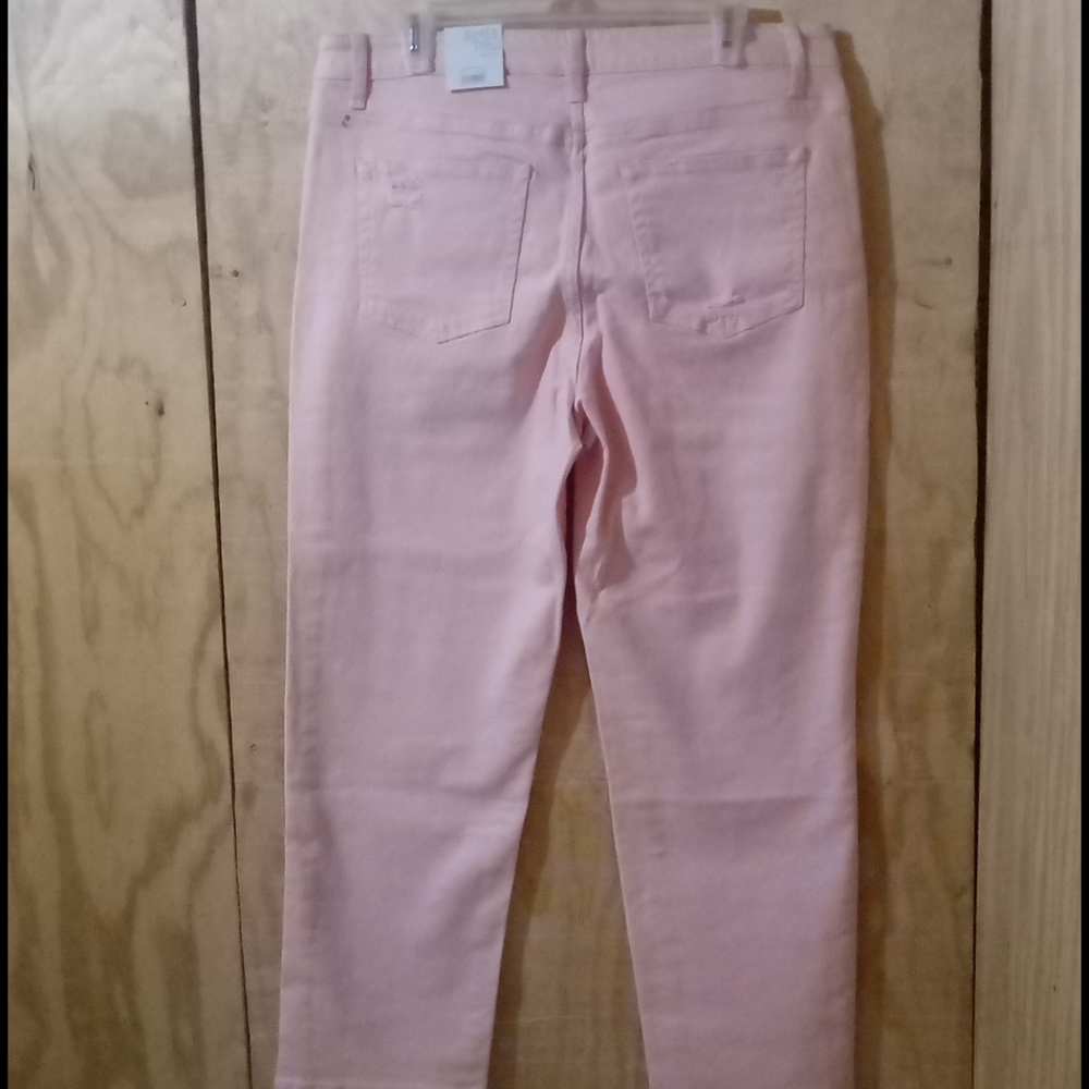 Pink Jeans💕 - Picture 9 of 16